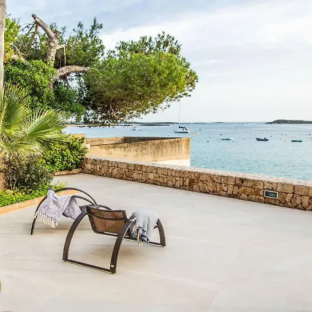 Es Turo, Luxury Beachfront In Colonia San Jordi Willa